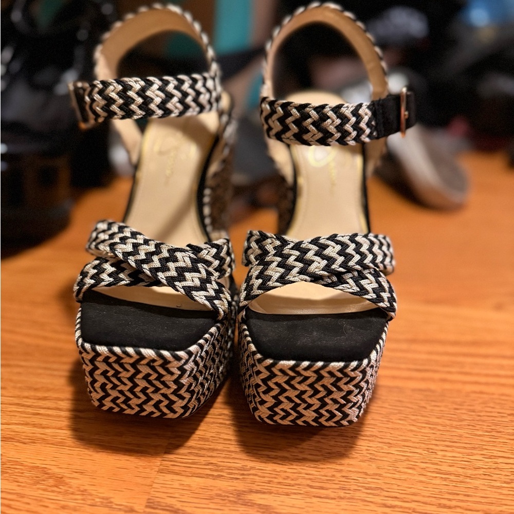 Jessica Simpson Black and White Platform Heels